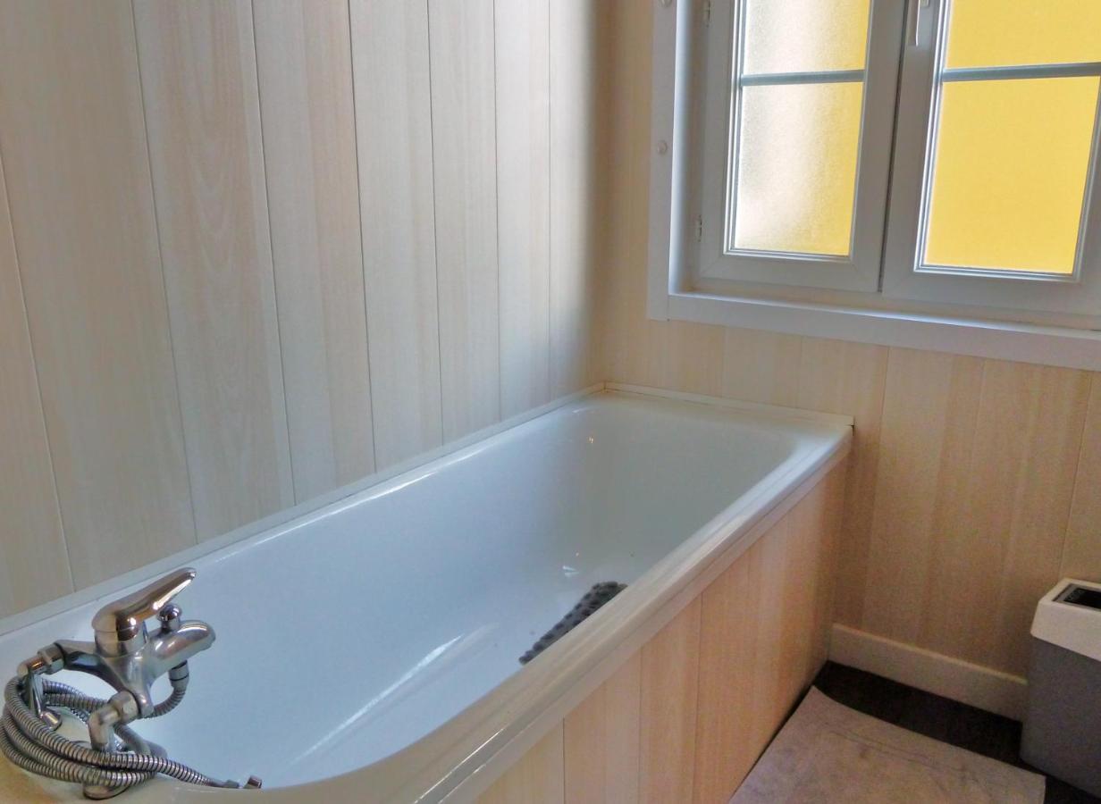 Vaste Appartement, Lumineux, 8 Couchages Eaux-Bonnes Kültér fotó