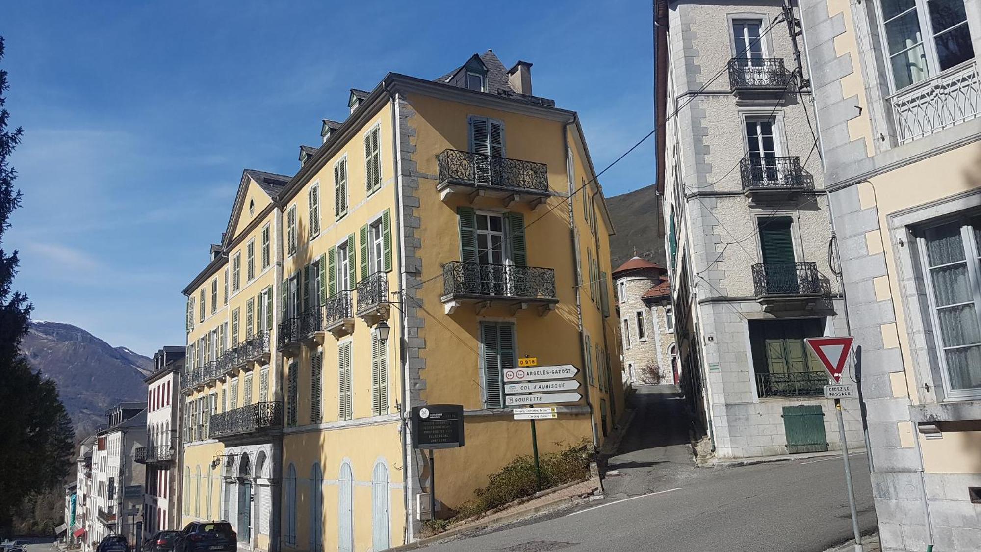 Vaste Appartement, Lumineux, 8 Couchages Eaux-Bonnes Kültér fotó